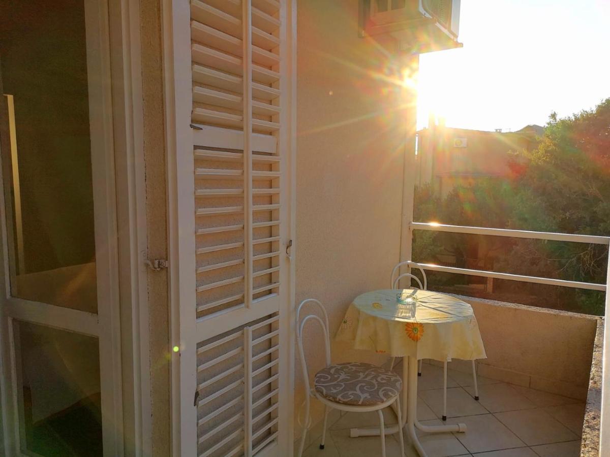 Apartments Angela Makarska Buitenkant foto