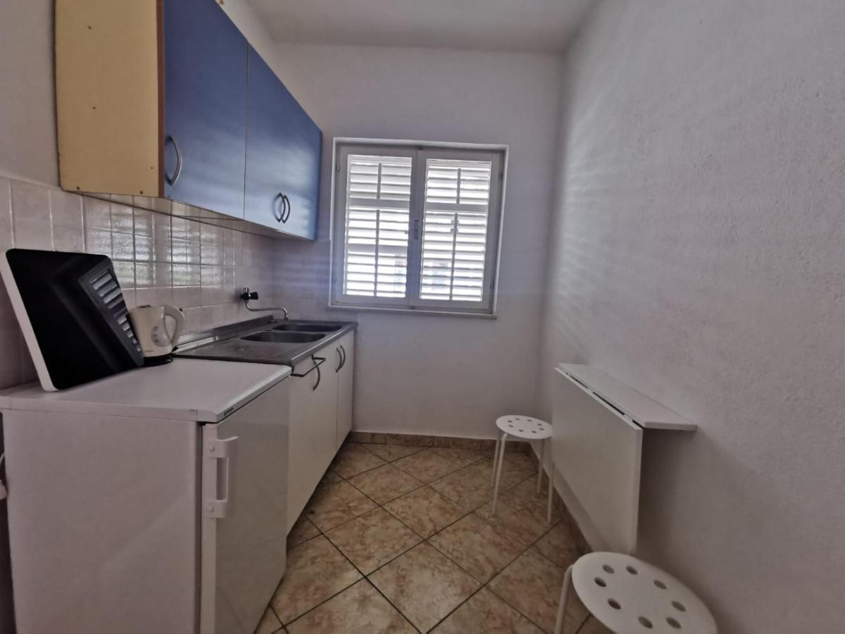 Apartments Angela Makarska Kamer foto